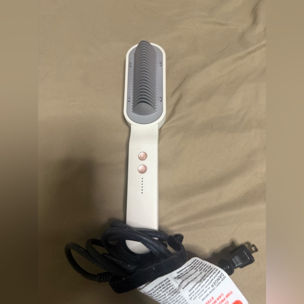 Tiktok popular domindo Straightening Brush